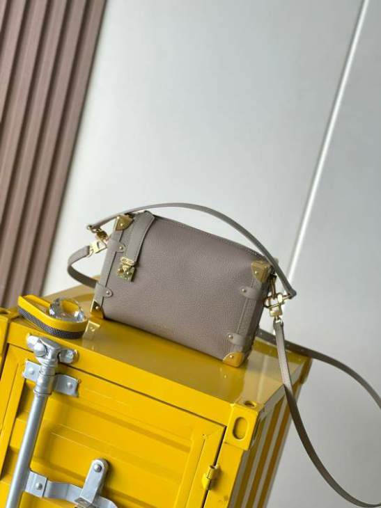 Picture of Louis Vuitton Handbags _SKUfw216209548fw